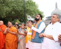 बुद्ध पूर्णिमा पर मुख्यमंत्री सम्राट चौधरी ने बुद्ध स्मृति पार्क में की पूजा-अर्चना, विश्व शांति की कामना