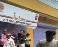 साहिबगंज में गैस का हाहाकार, 2000 रुपये में बिक रहा सिलेंडर; एजेंसियों पर ब्लैक मार्केटिंग का आरोप