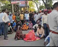 Hazaribagh News: यूनिक नर्सिंग होम पर गंभीर आरोप: कथित गलत इलाज से 4 माह की गर्भवती महिला की मौत, आक्रोशित लोगों ने किया सड़क जाम