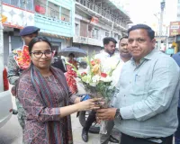 Hazaribagh News: मुख्यमंत्री सारथी योजना अंतर्गत प्रशिक्षित विद्यार्थियों को प्रमाणपत्र वितरण