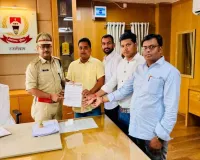 Hazaribagh News: बढ़ते नशे और क्राइम पर भाजयुमो सख्त, नए एसपी अमन कुमार को सौंपा मांग पत्र