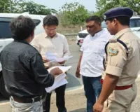 Dumka News: उपायुक्त अभिजीत सिन्हा ने मलूटी चेकपोस्ट का किया औचक निरीक्षण, सुरक्षा व्यवस्था का लिया जायजा