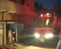 Koderma News: शमशाद आलम के गोदाम में लगी आग, कड़ी मशक्कत के बाद दमकल ने पाया काबू
