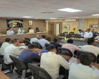 Giridih News: ग्रीन कार्ड से एनएफएसए: राशन कार्ड परिवर्तन और आधार सीडिंग कार्यों में तेजी लाने की हिदायत