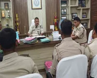 Bokaro News: एसडीपीओ वशिष्ठ नारायण सिंह की बड़ी बैठक, लंबित नक्सल कांडों की समीक्षा कर दिए कड़े निर्देश