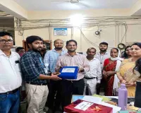 Ramgarh News: बैंक ऑफ इंडिया में विदाई समारोह, शाखा प्रबंधक जयप्रकाश साहू और प्रदीप गुप्ता को दी गई भावपूर्ण विदाई