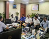 Dhanbad News: किसानों की आय बढ़ाने पर प्रशासन का विशेष जोर, एक सप्ताह के भीतर लाइसेंस और बीज-खाद के आवेदन का आदेश