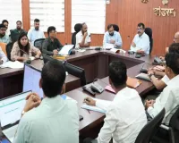 Koderma News: स्वास्थ्य सेवाओं पर डीसी उत्कर्ष गुप्ता सख्त, अस्पतालों में अनिवार्य होगी बायोमेट्रिक उपस्थिति