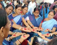 Pakur News: 'चुप्पी तोड़ो, स्वस्थ रहो' अभियान का शुभारंभ, बीडीओ ने निकाली जागरूकता रैली