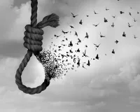 RIMS हॉस्टल में MBBS छात्र अक्षित कुजूर का शव मिलने से हड़कंप, पुलिस जांच में जुटी