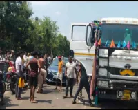 दुमका में दर्दनाक सड़क हादसा, पति की मौत, पत्नी गंभीर हालत में अस्पताल में भर्ती
