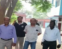 Sahebganj News: मिर्जाचौकी स्वास्थ्य केंद्र का बीडीओ ने किया औचक निरीक्षण, बेहतर स्वास्थ्य सेवाएं सुनिश्चित करने के दिए निर्देश