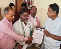 Sahebganj News: 85 दिन से जारी मनरेगा कर्मियों की हड़ताल, आलमगीर आलम से लगाई गुहार