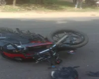Giridih News: तेज रफ्तार बाइकों की सीधी भिड़ंत में बासुदेव मंडल की मौत, दूसरा युवक गंभीर