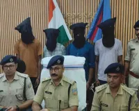 देवघर साइबर थाना की बड़ी कार्रवाई, फर्जी कस्टमर केयर बनकर ठगी करने वाले चार साइबर अपराधी गिरफ्तार