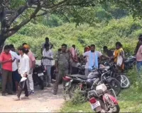 झरिया के लाल बंगला छठ घाट के पास मिला युवक का शव: गला रेतकर हत्या की आशंका से सनसनी