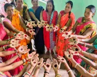 Dhanbad News: उपायुक्त आदित्य रंजन की बड़ी पहल, जेएसएलपीएस ने शुरू किया 'रेड डॉट चैलेंज' अभियान