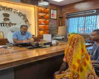 Giridih News: उपायुक्त रामनिवास यादव ने सुनीं 100 से अधिक फरियादियों की समस्याएं