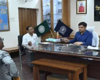 Deoghar News: डीसी सौरभ कुमार भुवानिया ने जनता दरबार में सुनीं समस्याएं