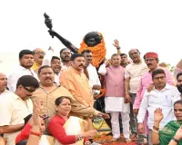 भगवान बिरसा मुंडा की पुण्यतिथि पर भाजपा प्रदेश अध्यक्ष आदित्य साहू ने दी श्रद्धांजलि