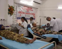 सीसीएल के रक्तदान शिविर में 50 यूनिट रक्त संग्रहित, महिलाओं ने भी दिखाई ताकत
