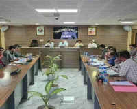 Giridih News: उपायुक्त रामनिवास यादव ने की विकास योजनाओं की मैराथन समीक्षा