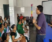 Hazaribagh News: सामुदायिक स्वास्थ्य केंद्र में विश्व जनसंख्या दिवस पर कार्यक्रम, नसबंदी पर विशेष जोर