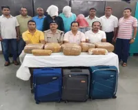 टाटानगर स्टेशन पर बड़ी कार्रवाई, 34.7 किलो गांजा के साथ तीन तस्कर गिरफ्तार