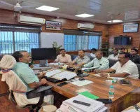 Giridih News: उपायुक्त रामनिवास यादव ने एससी-एसटी अत्याचार निवारण समिति की समीक्षा बैठक की