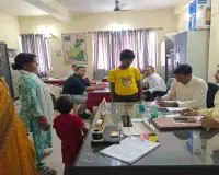Koderma News: सदर अस्पताल में दिव्यांग बोर्ड की बैठक में 5 आवेदकों को मिला प्रमाण पत्र