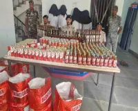 Koderma News: पुलिस की बड़ी कार्रवाई, दो वाहनों से 247 लीटर अवैध अंग्रेजी शराब बरामद