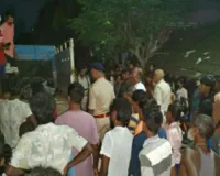 साहिबगंज में जमीन विवाद में चाची की कुल्हाड़ी से हत्या, भतीजा फरार