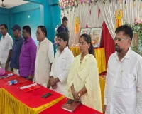 Giridih News: सावन मेले से पहले झारखंड धाम में बिजली व्यवस्था चरमराई, लो-वोल्टेज से लोग परेशान