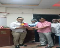 छात्रों की फीस निजी खाते में जमा कराने का आरोप, उच्च शिक्षा सचिव को सौंपा गया ज्ञापन