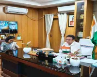 Hazaribagh News: उपायुक्त हेमंत सती ने की परिवहन विभाग की समीक्षा, दिए कई कड़े निर्देश