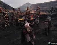 सुशी माइंस में कोयला चोरी पर सीआईएसएफ का बड़ा एक्शन, चार बाइक जब्त, तस्करों में हड़कंप