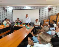 Giridih News: प्रशासनिक व नागरिक समन्वय, गोदाम से सीधे जन वितरण दुकानों तक समय पर पहुंचेगा सरकारी राशन