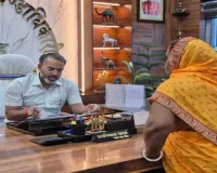 गिरिडीह में उपायुक्त रामनिवास यादव ने लगाया जनता दरबार, अधिकारियों को त्वरित कार्रवाई के निर्देश