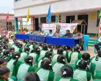 Giridih News: उपायुक्त के निर्देश पर गांडेय कस्तूरबा विद्यालय में किशोरी जागरूकता कार्यक्रम आयोजित