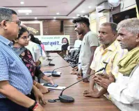 Bokaro News: लोक संवाद में 40 आवेदनों पर उपायुक्त अजय नाथ झा ने की त्वरित सुनवाई