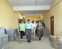 देवघर निर्वाचन वेयर हाउस का उपायुक्त ने किया निरीक्षण, सुरक्षा व्यवस्था पर दिए सख्त निर्देश