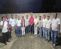 Koderma News: जे जे कॉलेज बचाओ आंदोलन तेज, प्रतिनिधिमंडल ने विधायक डॉ. नीरा यादव को सौंपा ज्ञापन