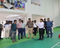 Dumka News: उपायुक्त अभिजीत सिन्हा ने शिबू सोरेन इंडोर स्टेडियम का किया निरीक्षण, दिए कड़े निर्देश