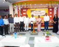 Koderma News: ग्रिज़ली विद्यालय में आयोजित हुआ भव्य प्रतिभा सम्मान समारोह, विधायक अमित यादव रहे मौजूद