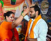 Deoghar News: महामंडलेश्वर राजेश्वरी नंद गिरी के सेवा शिविर पहुंचे भोजपुरी सुपरस्टार अरविंद अकेला ‘कल्लू’