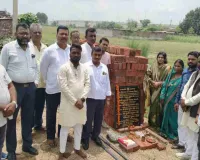 Palamu News: हरिहरगंज के वार्ड-5 में सड़क और नाली निर्माण योजना का हुआ शिलान्यास