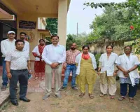 Koderma News: जिला कुष्ठ निवारण पदाधिकारी डॉ. रमण कुमार ने उरवां और तिलैया डैम का किया निरीक्षण