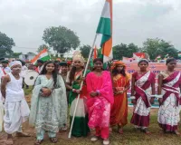 Koderma News: 9 अगस्त क्रांति दिवस पर भव्य तिरंगा यात्रा और श्रद्धांजलि सभा आयोजित