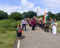 Pakur News: हाथों में तिरंगा, जुबां पर देशभक्ति के नारे, बडोली विद्यालय से निकली भव्य तिरंगा रैली