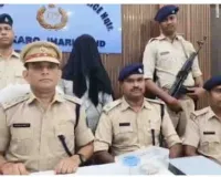 Bokaro News: पुलिस ने ब्राउन शुगर तस्कर गनी अंसारी को दबोचा, नकद और पुड़िया बरामद